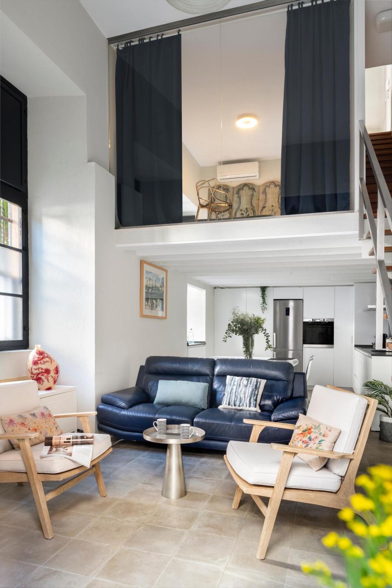 Misterhost Conde De Torrejon Apartment Seville